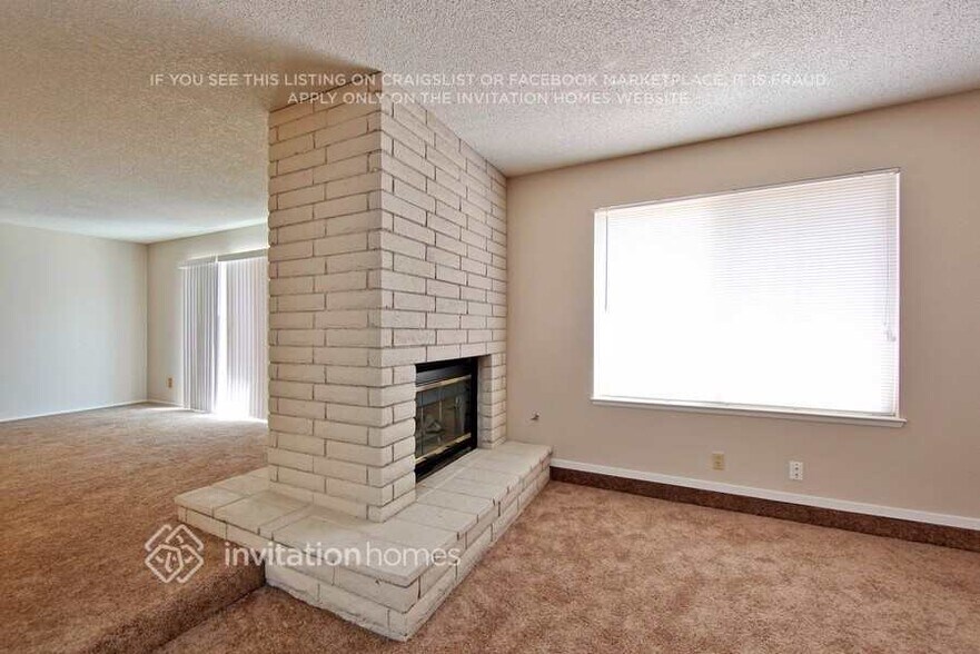 Building Photo - 888 Scarlet Ave