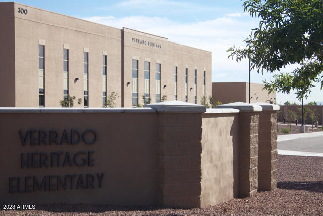 Building Photo - 20841 W Eastview Way