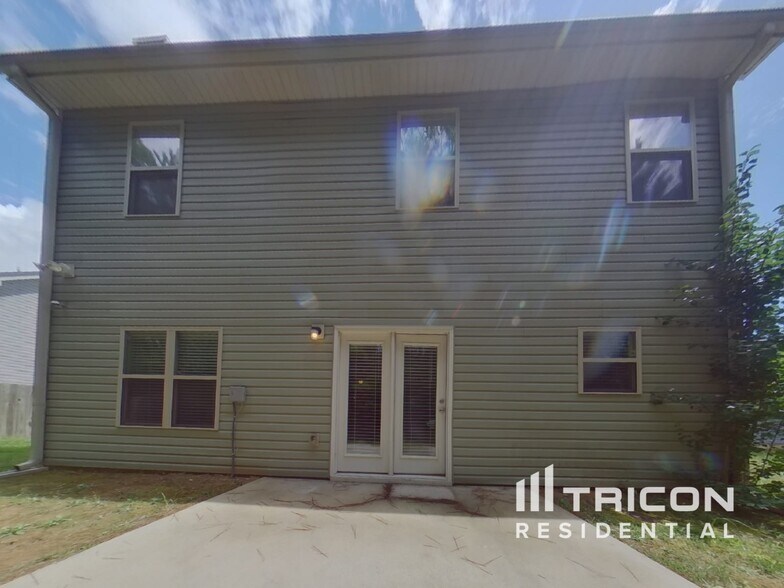 Building Photo - 103 Andrews Ct