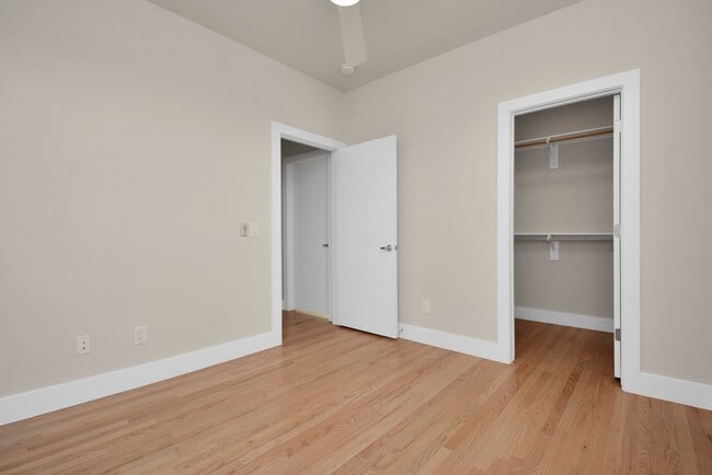 Building Photo - 4707 Oats St