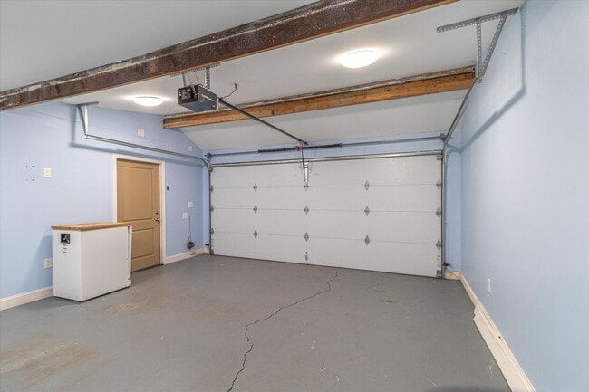 Building Photo - Charming Home in San Jose!
