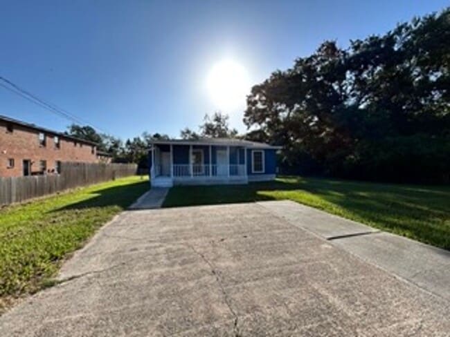 Building Photo - Long Beach home for rent