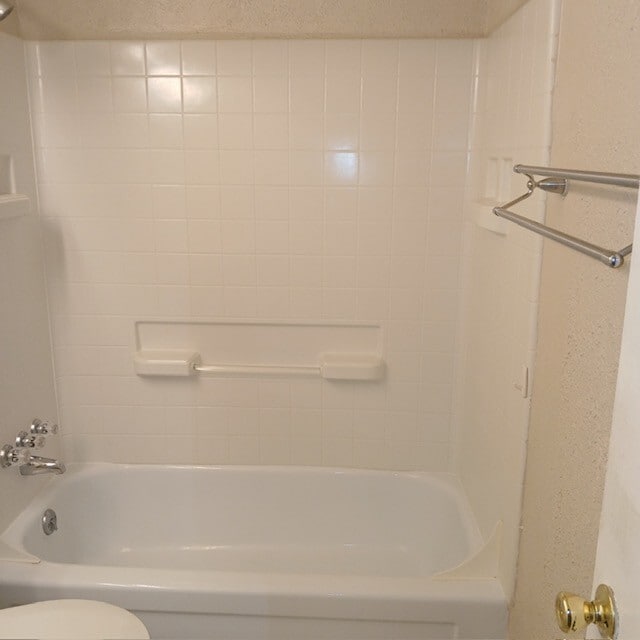 Bathroom - 1813 Bluemont Ave SW