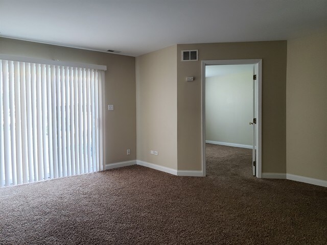 Building Photo - 25729 Sunrise Dr