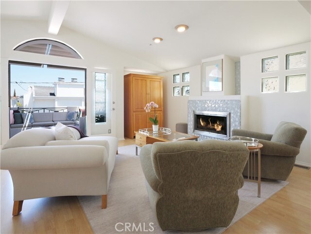 Building Photo - 440 Marine Pl