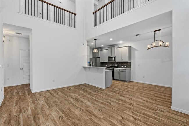 Building Photo - 11807 Frenchie Ln