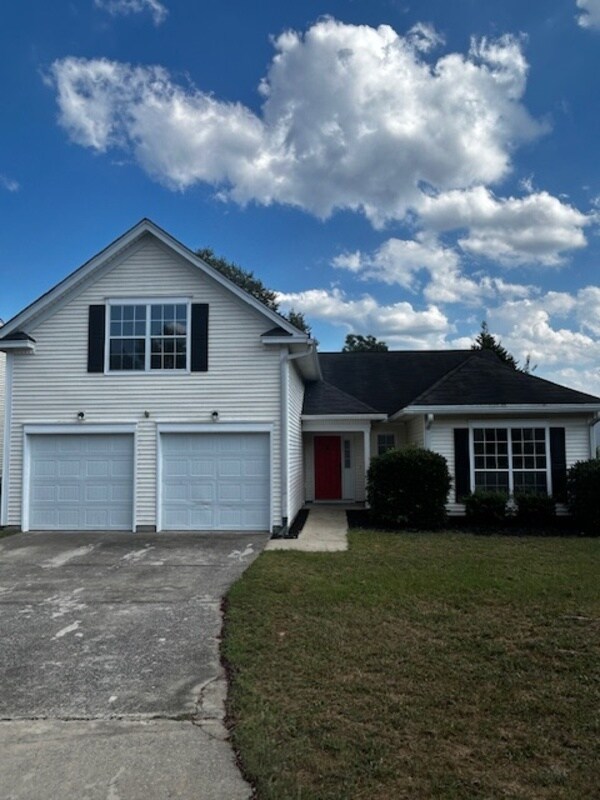 Primary Photo - 112 Edgecliff Way