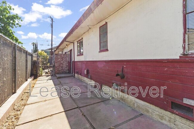 Building Photo - 2045 Monte Diablo Ave