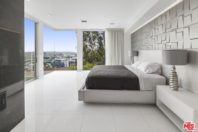 Building Photo - 1377 Miller Pl