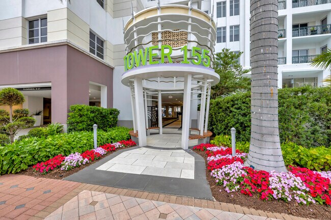 Building Photo - 155 E Boca Raton Rd