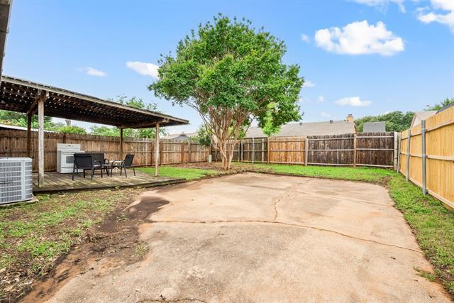 Building Photo - 2911 Post Oak Dr