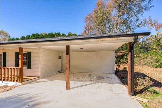 Building Photo - 130 Glory Ln