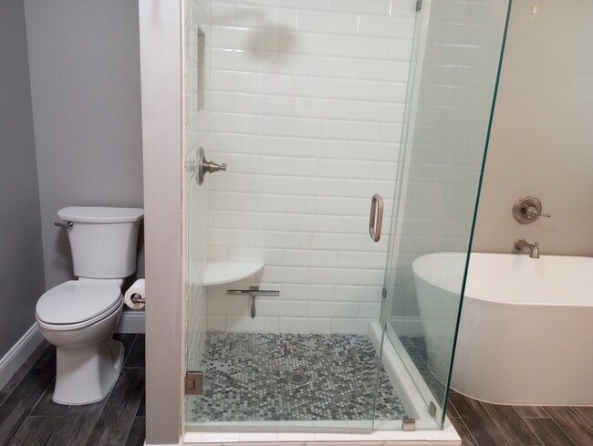 Building Photo - 8324 Tassel Ct
