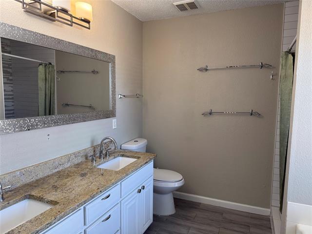 Building Photo - 341 McMurtry Dr