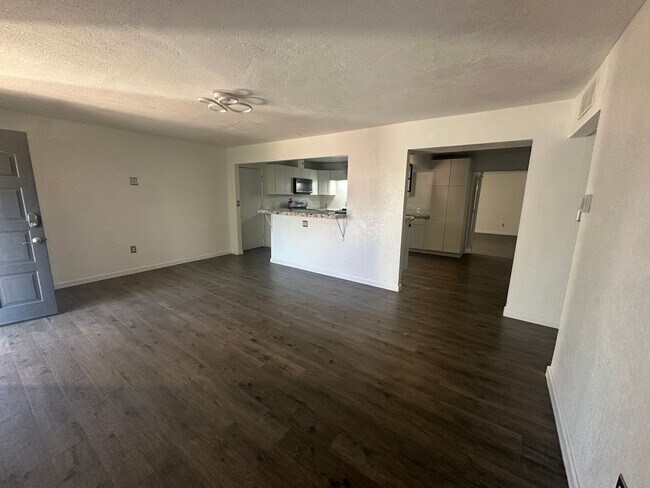 Building Photo - 8117 Princess Jeanne Ave NE