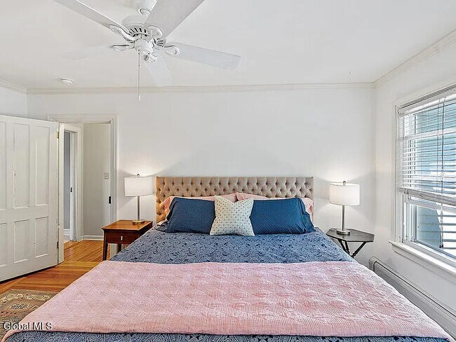 Building Photo - 64 Second St