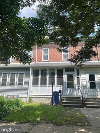 Building Photo - 42 3rd Ave