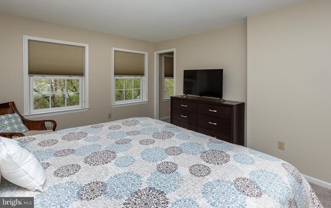 Building Photo - 107 Haldeman St