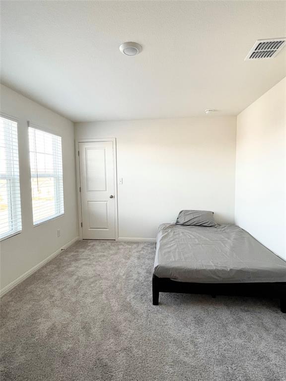 Building Photo - 627 Gemsbok Dr