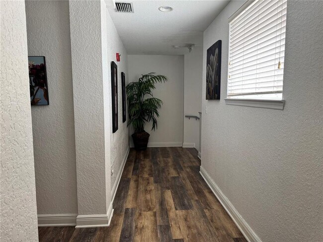 Building Photo - 1300 Seven Eagles Ct