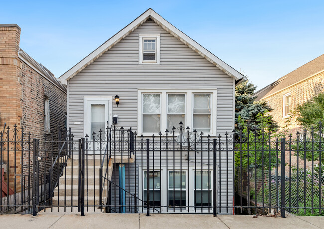 Primary Photo - 2148 W 18th Pl