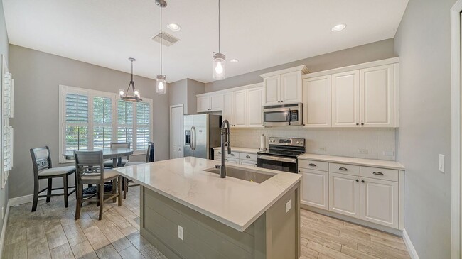 Building Photo - 11773 Forest Park Cir