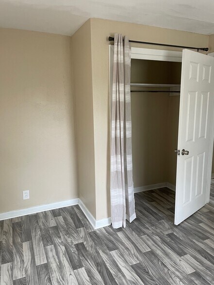 Bedroom - 232 Chelsea St