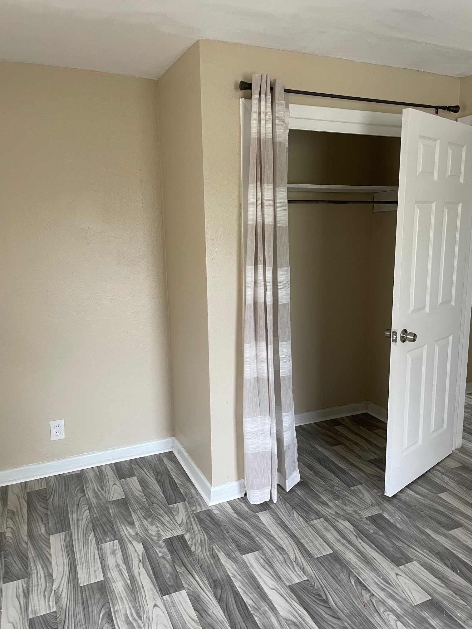 Bedroom - 232 Chelsea St