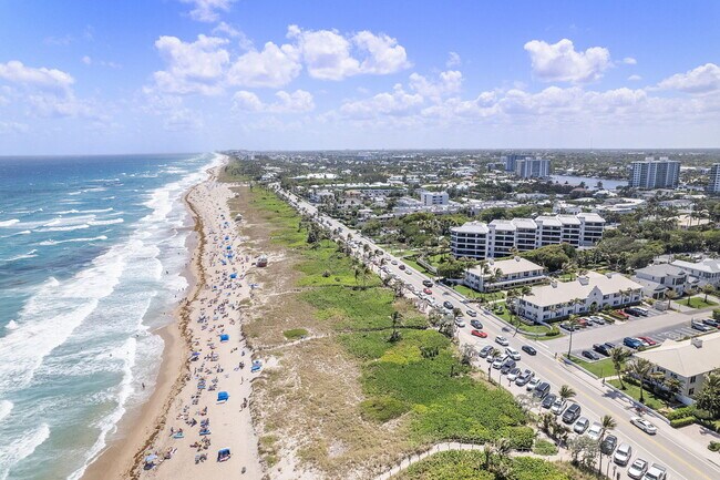 Building Photo - 120 S Ocean Blvd