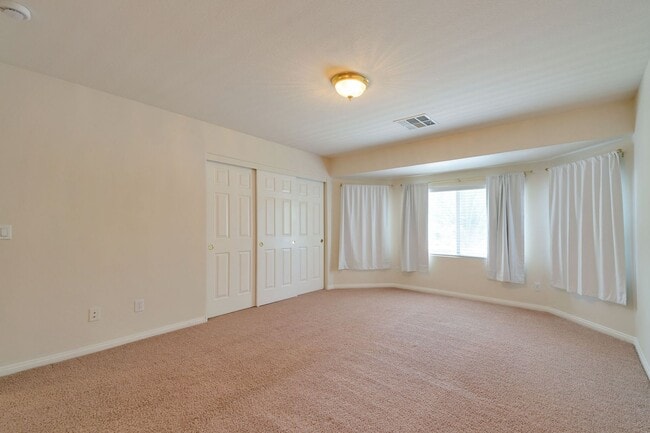 Building Photo - 4127 Abernethy Forest Pl