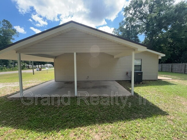 Building Photo - 5385 E Avenida De Golf