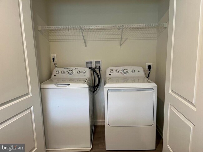 Building Photo - 104 Rappahannock Run