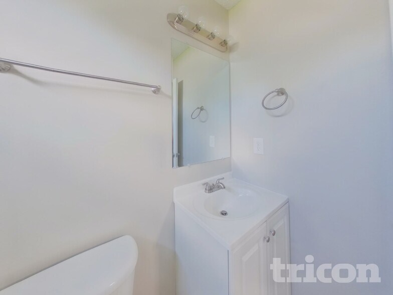 Building Photo - 4509 Capstone Dr