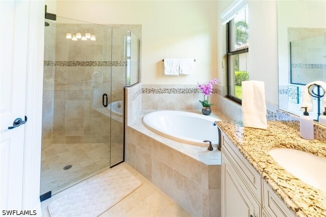 Building Photo - 9372 Vercelli Ct