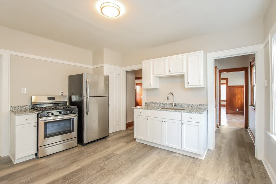 Building Photo - 2641#2643 North 49th Street, 53210; #1401167 - 1401167