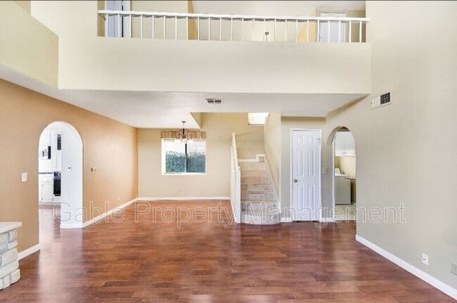 Building Photo - 25822 Blake Ct