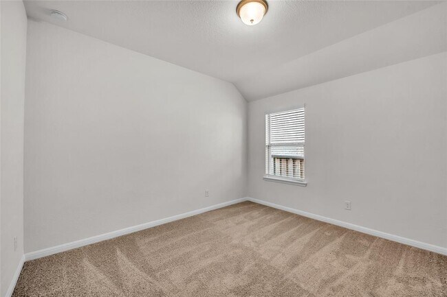 Building Photo - 113 Charro Ct