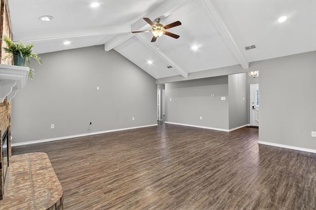 Building Photo - 1809 Greenbend Dr