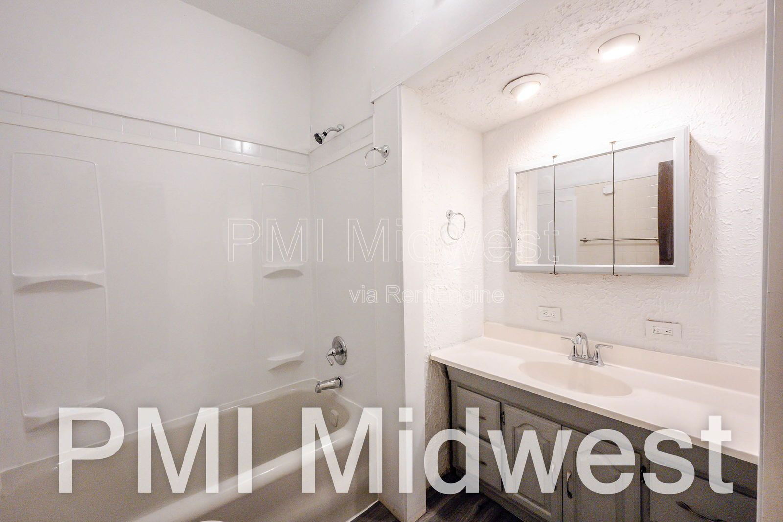 Building Photo - 3513 N Pennsylvania St