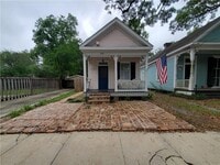 Building Photo - 307 Chatham St