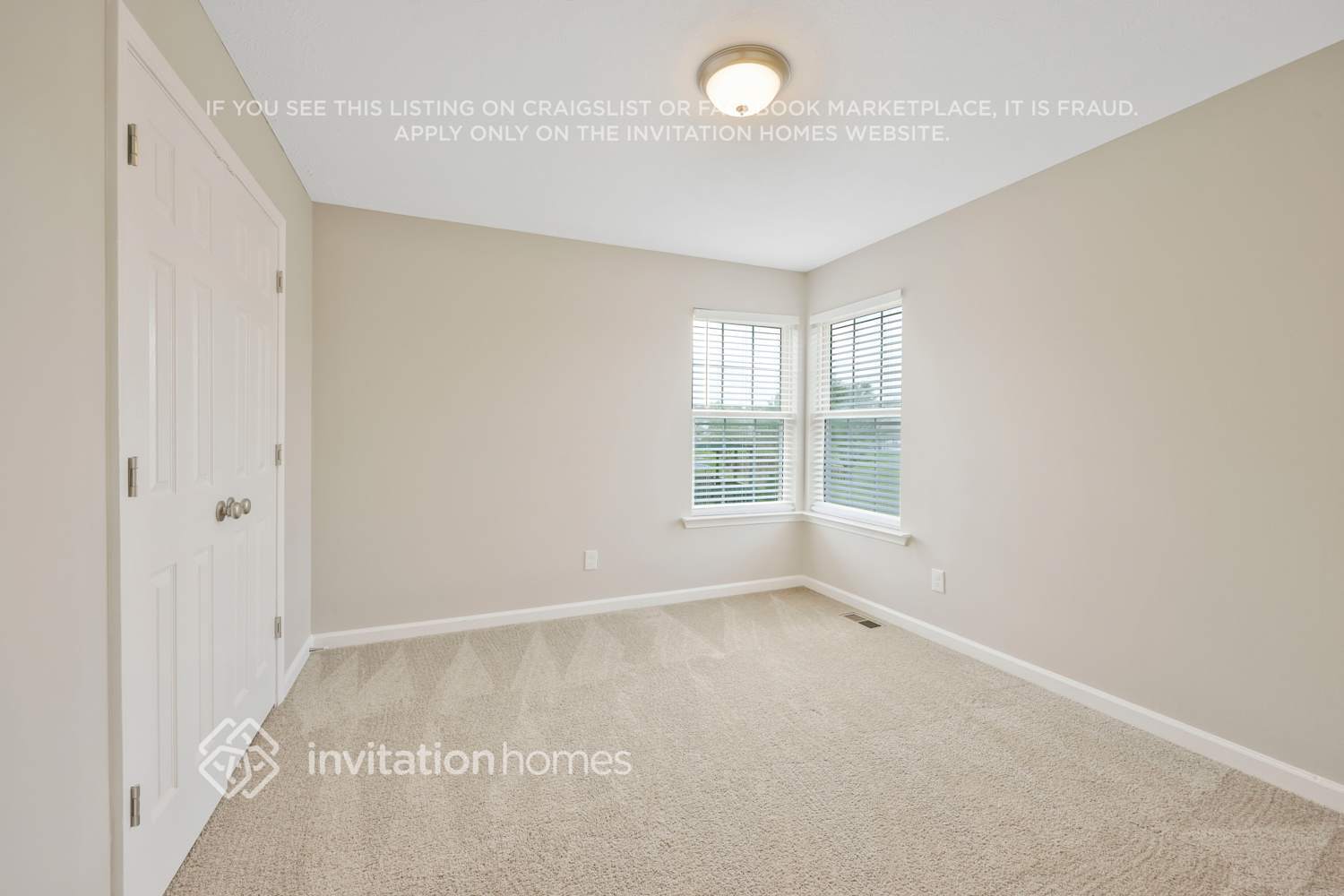 Building Photo - 1108 Pin Oak Dr