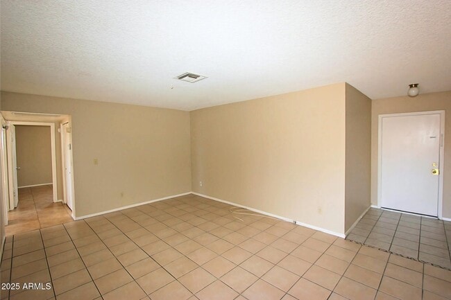 Building Photo - 4553 E Caballero Cir
