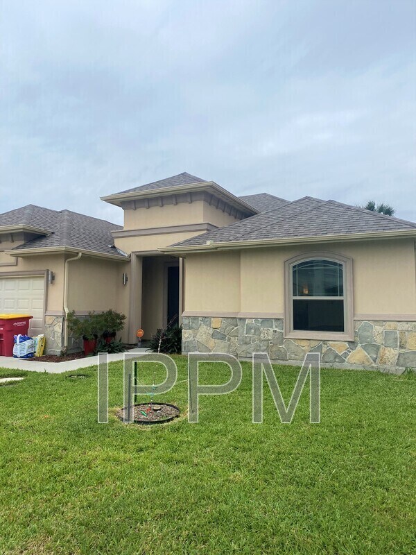 Building Photo - 7288 Rain Forest Dr