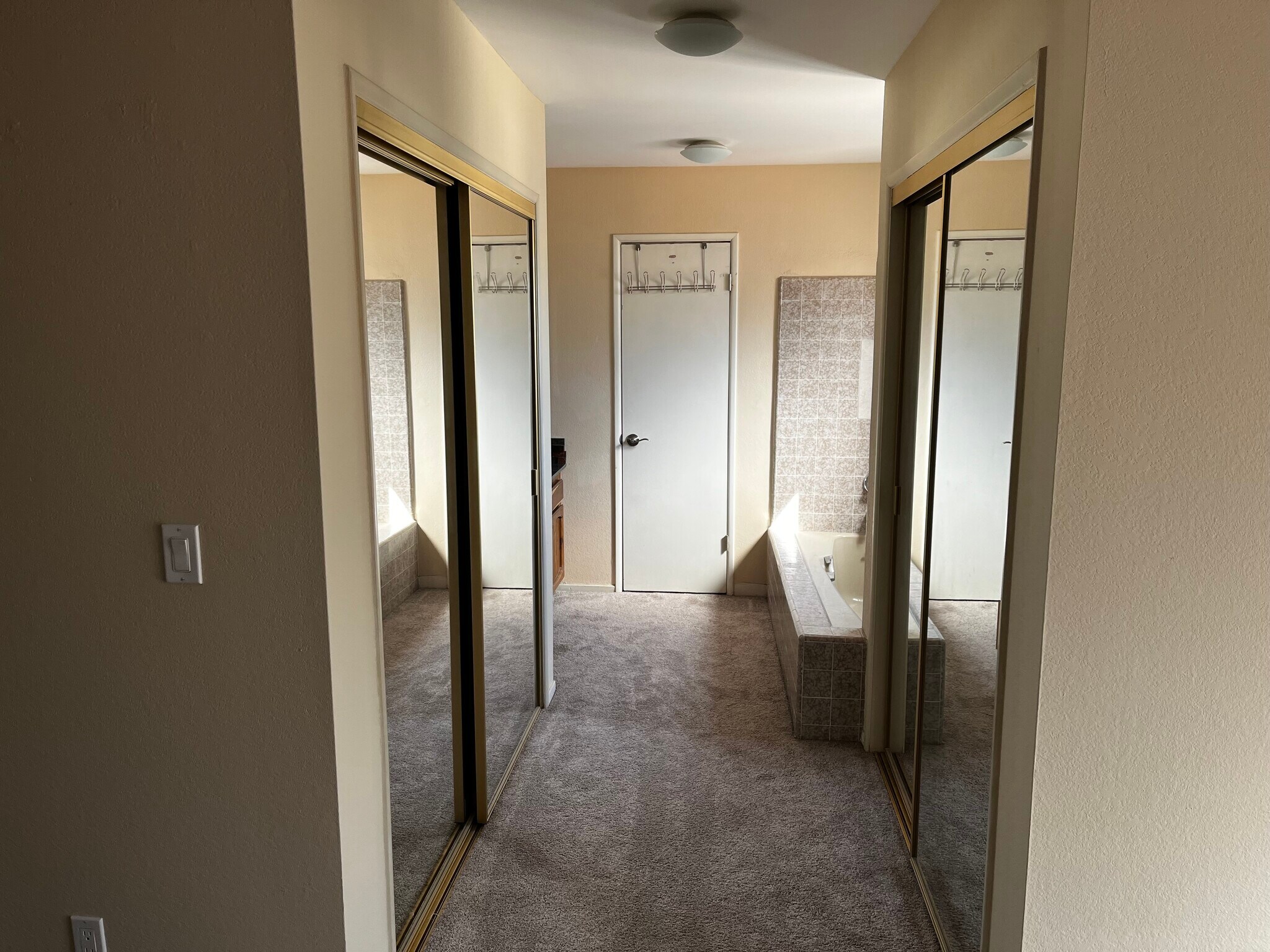 Master bath - 1731 Harriman Ln