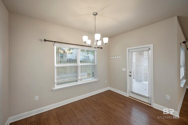 Building Photo - 7824 Barrington Ln