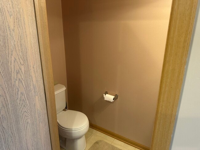 Building Photo - 2734 Rockport Ln