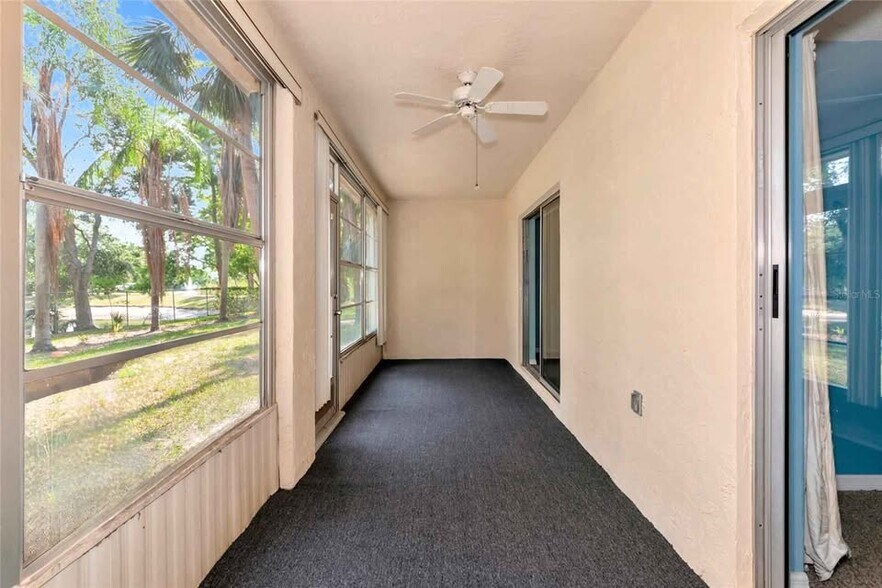 Building Photo - 3072 Lake Bayshore Dr