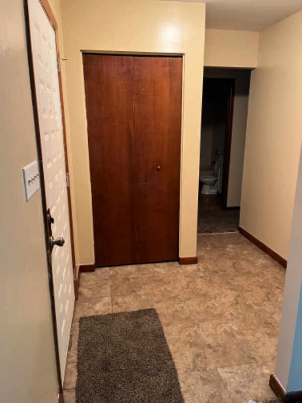 Building Photo - 4418 Burlingame Commons