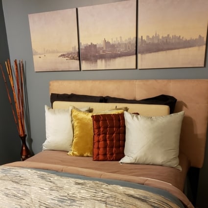 Building Photo - 4588 Hopewell Rd