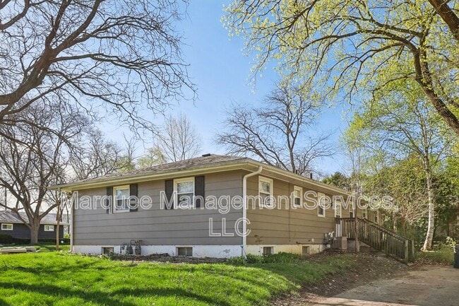 Building Photo - 4903 Camden Rd